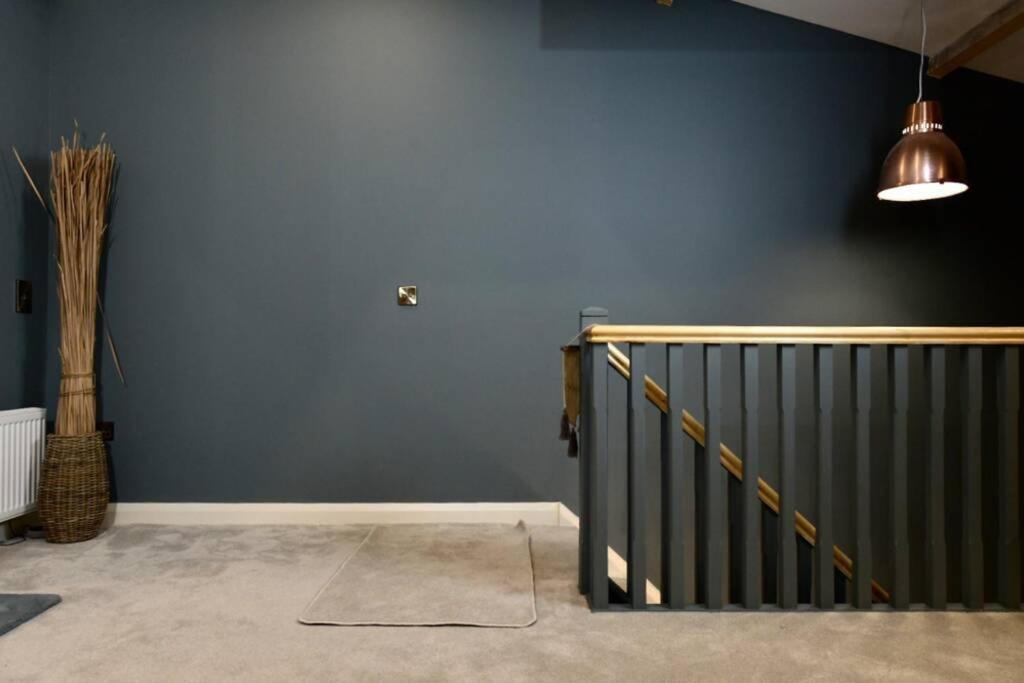Flanders Loft Luxury Apartment With Sauna Dungiven Dış mekan fotoğraf