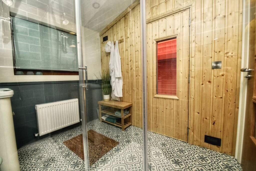 Flanders Loft Luxury Apartment With Sauna Dungiven Dış mekan fotoğraf