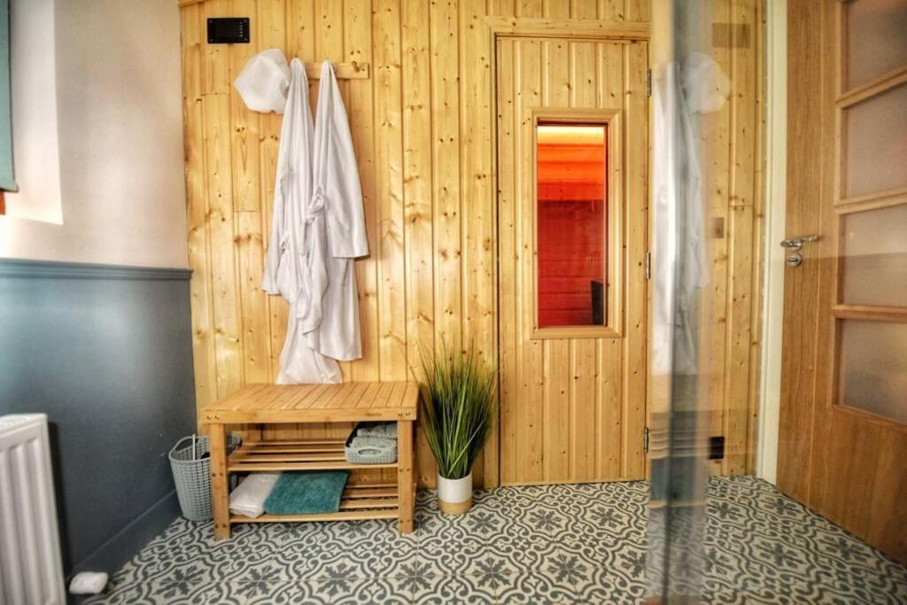 Flanders Loft Luxury Apartment With Sauna Dungiven Dış mekan fotoğraf